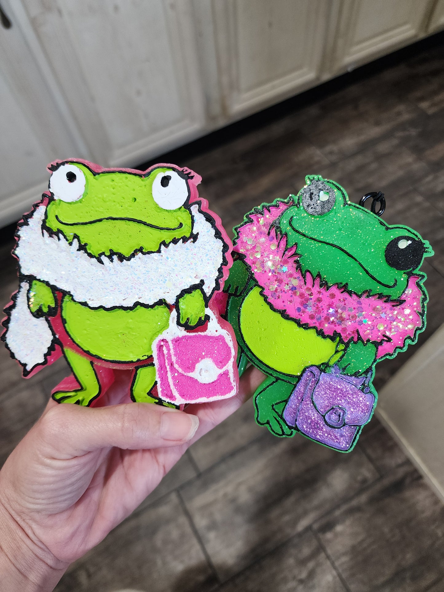 Bougee frog freshie